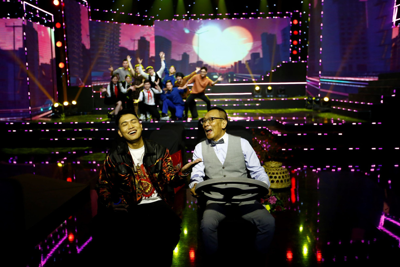 Hoa hậu Đỗ Thị Hà tham gia ‘12 con giáp’ phát sóng mùng 3 Tết ảnh 4