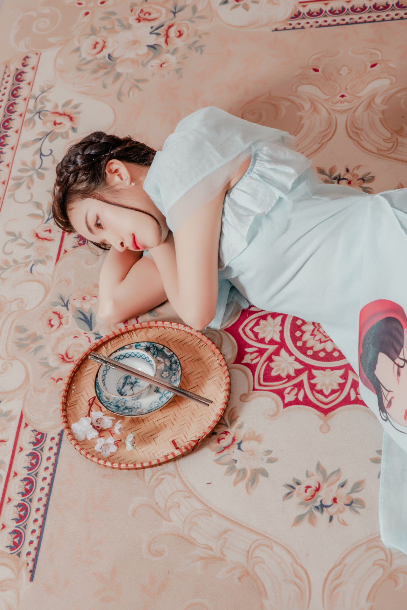 Ngắm bộ ảnh hóa thành Cám xinh đẹp của diễn viên Trần Vân ảnh 2