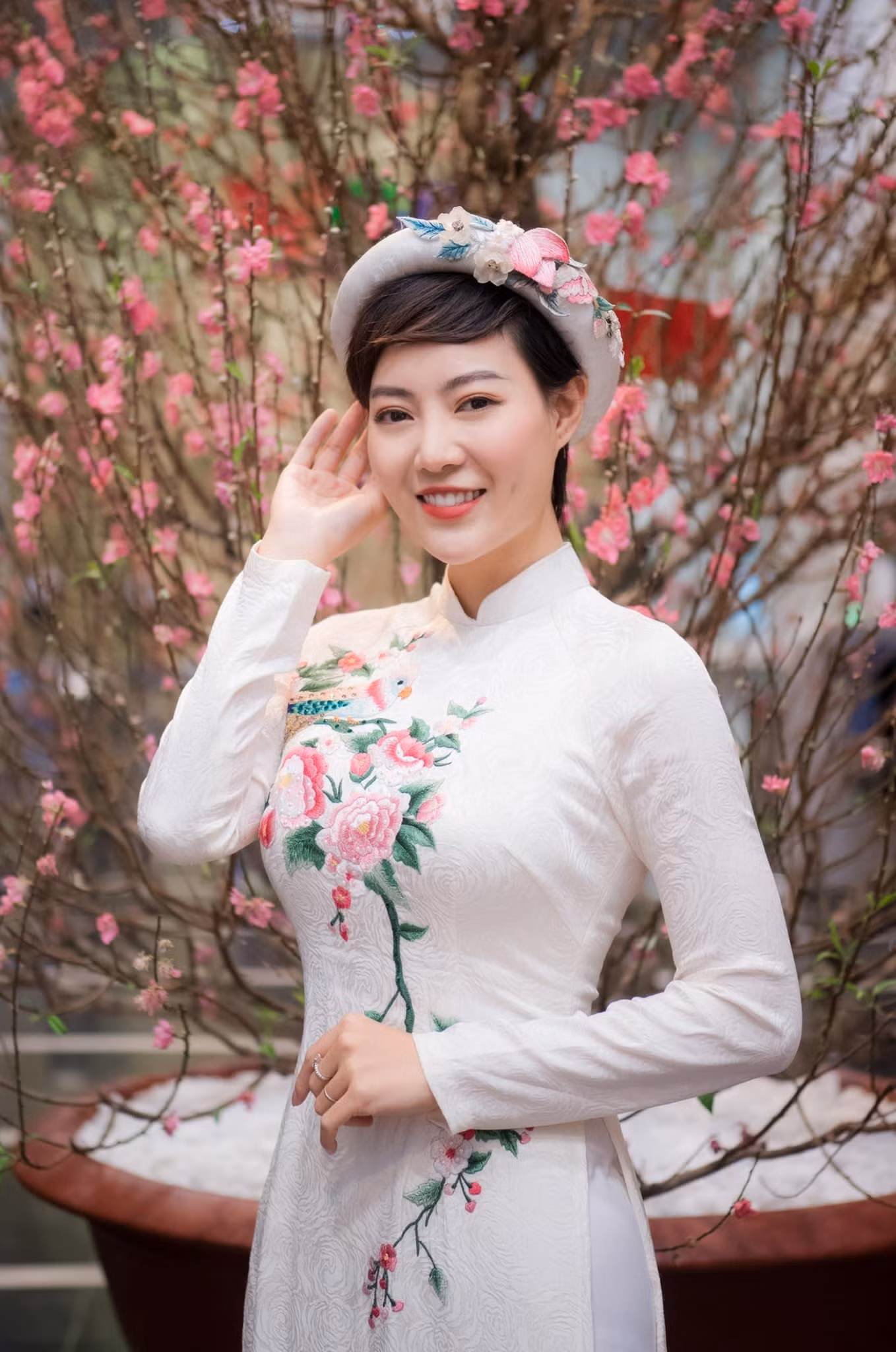 Có một 'Thanh Hương âm lịch', khác hẳn với vai cá tính, hiện đại trên màn ảnh ảnh 2