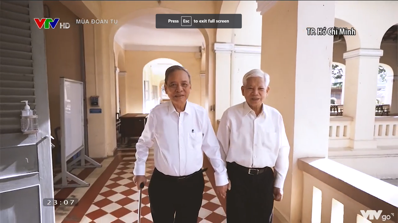 Mùa đoàn tụ 2021: Chuyện gia đình NSND Lê Khanh, ca sĩ Cẩm Vân bị chia cắt vì COVID-19 ảnh 3