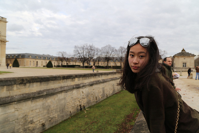 Gái xinh ĐH Yale khoe cả thùng huy chương, giấy khen và bài thi đạt 100 điểm ảnh 12