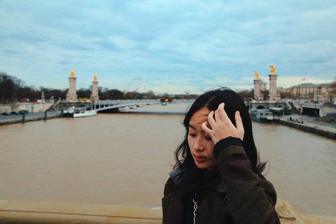 Gái xinh ĐH Yale khoe cả thùng huy chương, giấy khen và bài thi đạt 100 điểm ảnh 13