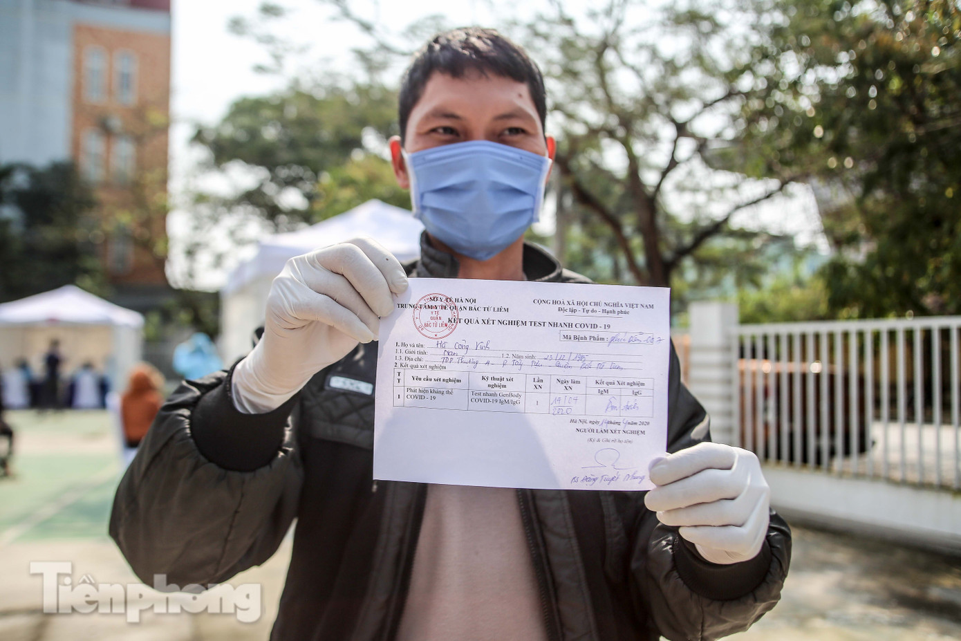 Hà Nội test nhanh người buôn bán hoa tại các khu chợ liên quan đến bệnh nhân 243 ảnh 16