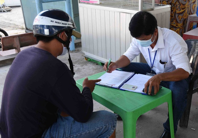 Ho sốt, thanh niên 'dọa' vừa về từ Bạch Mai để trốn công an ảnh 2