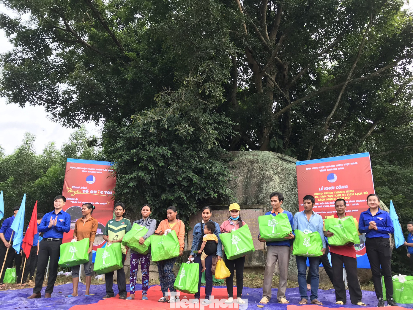 Thanh niên Khánh Hoà tôn tạo di tích căn cứ cách mạng Hòn Dữ ảnh 2