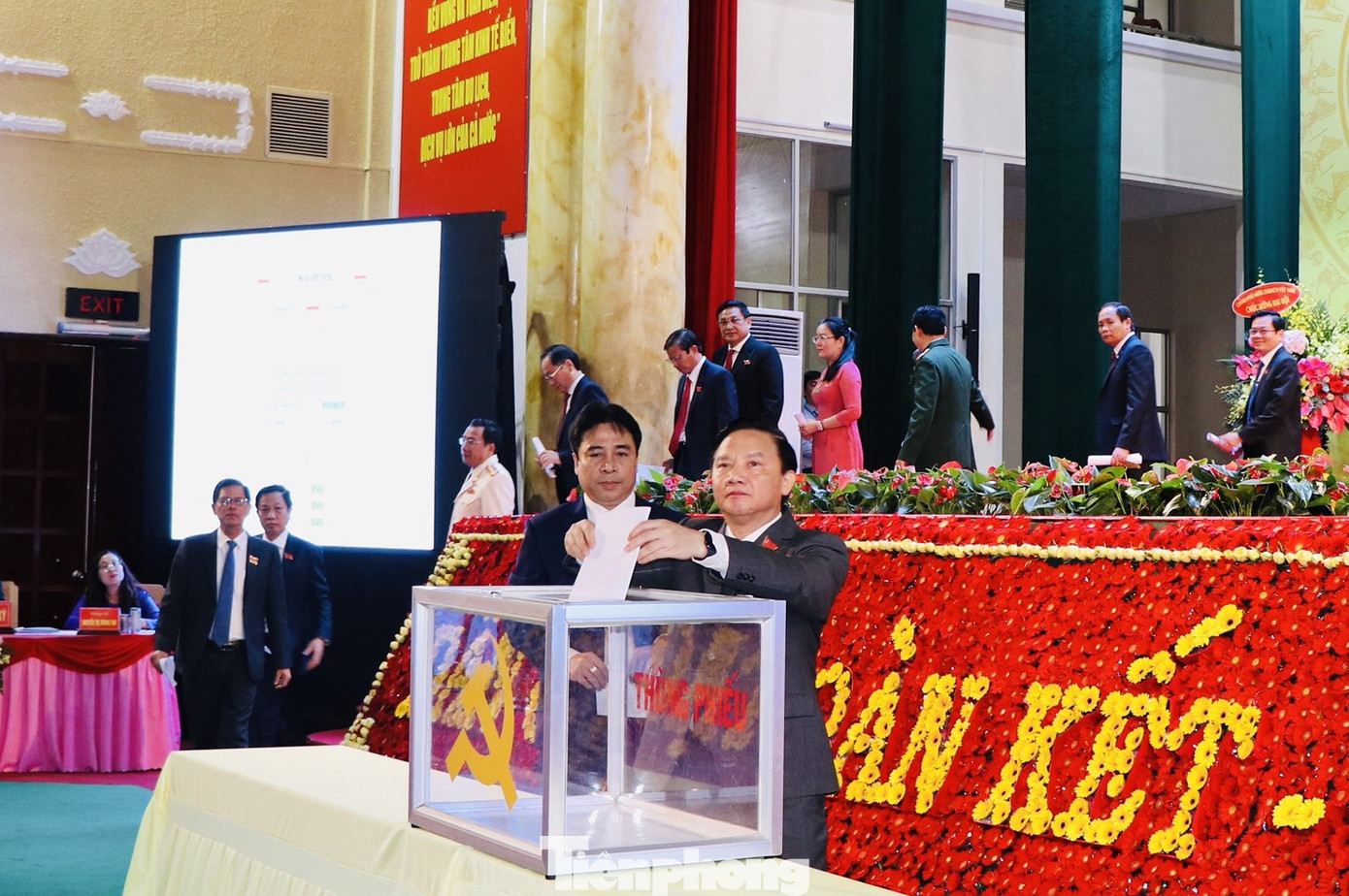 Giới thiệu bầu ông Nguyễn Khắc Định làm Bí thư Tỉnh uỷ Khánh Hoà ảnh 1