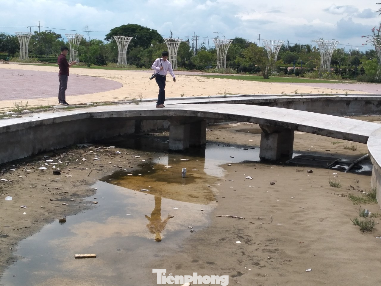 Chủ tịch Ninh Thuận chỉ đạo sửa công viên biển 90 tỷ đồng xuống cấp nghiêm trọng ảnh 10