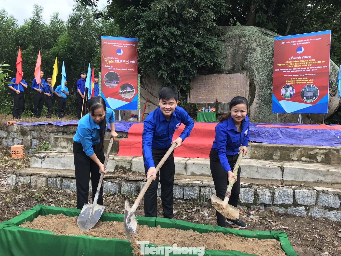Thanh niên Khánh Hoà tôn tạo di tích căn cứ cách mạng Hòn Dữ ảnh 1