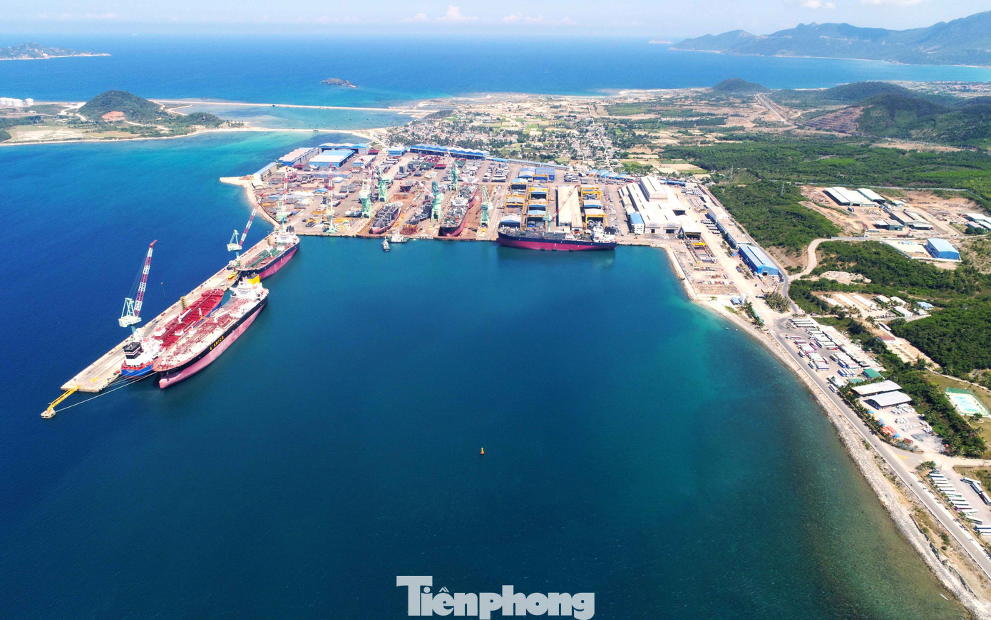 Chủ tịch Quốc hội: Khánh Hoà cần phải phát triển mạnh kinh tế biển ảnh 4