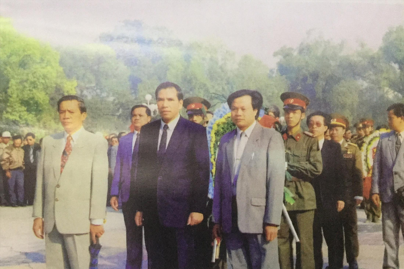 110 năm ngày sinh đồng chí Hoàng Văn Thụ: Chuyện về tượng đài ảnh 1