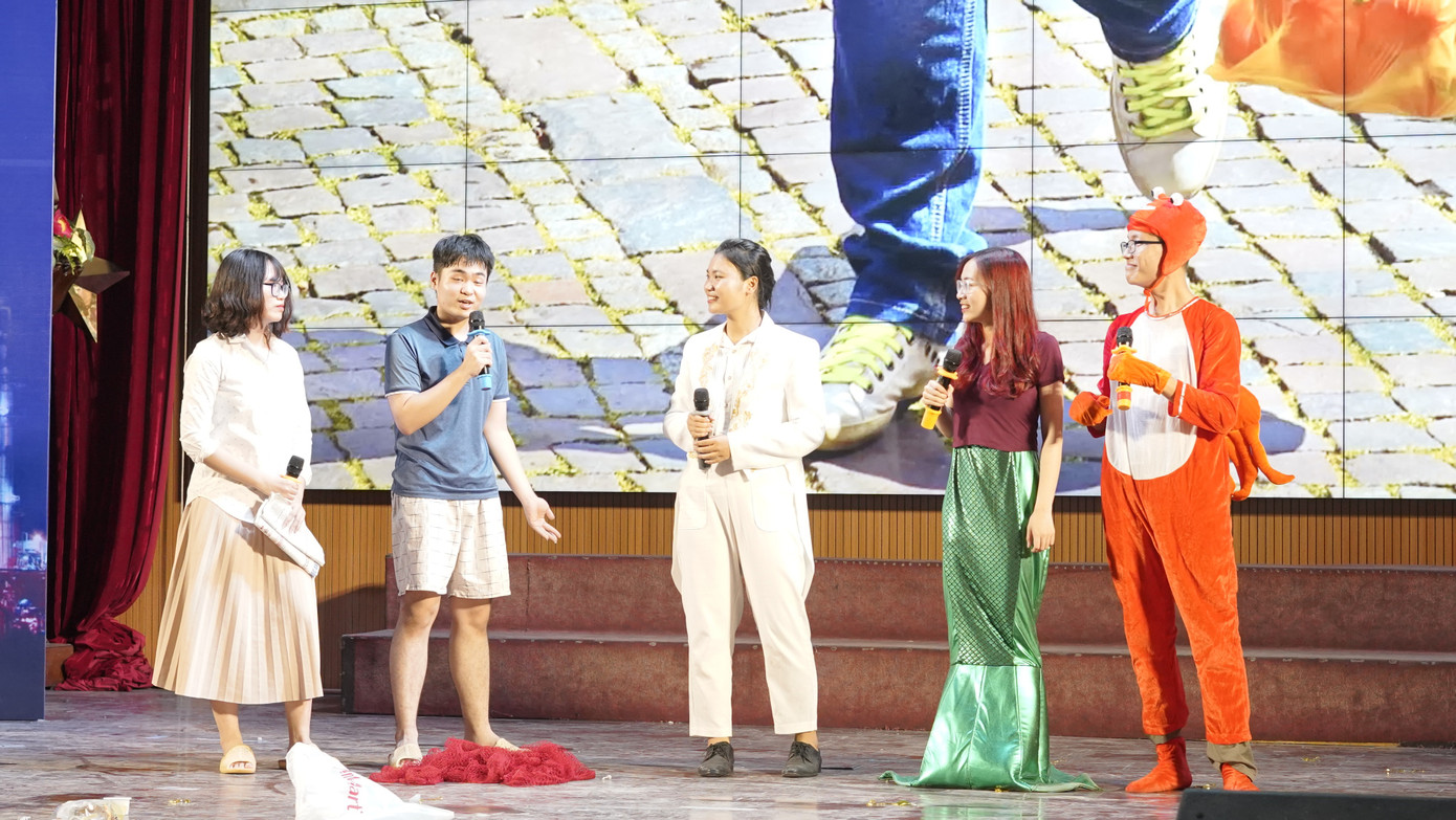 Tỏa sáng tài năng Anh ngữ học sinh, sinh viên Thủ đô ảnh 3