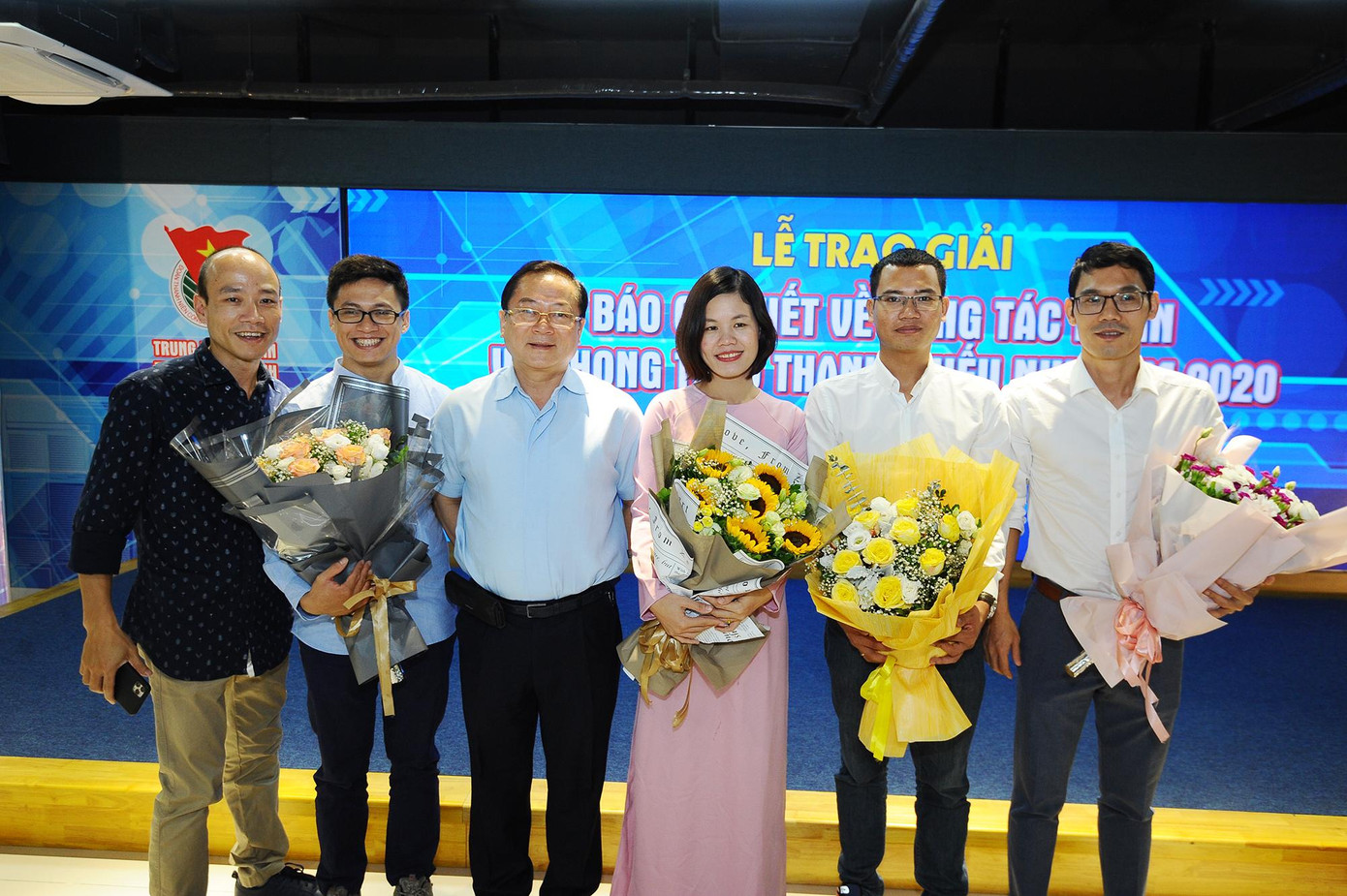 Báo Tiền Phong đoạt Nhất, Nhì, Khuyến khích giải báo chí về thanh niên ảnh 7