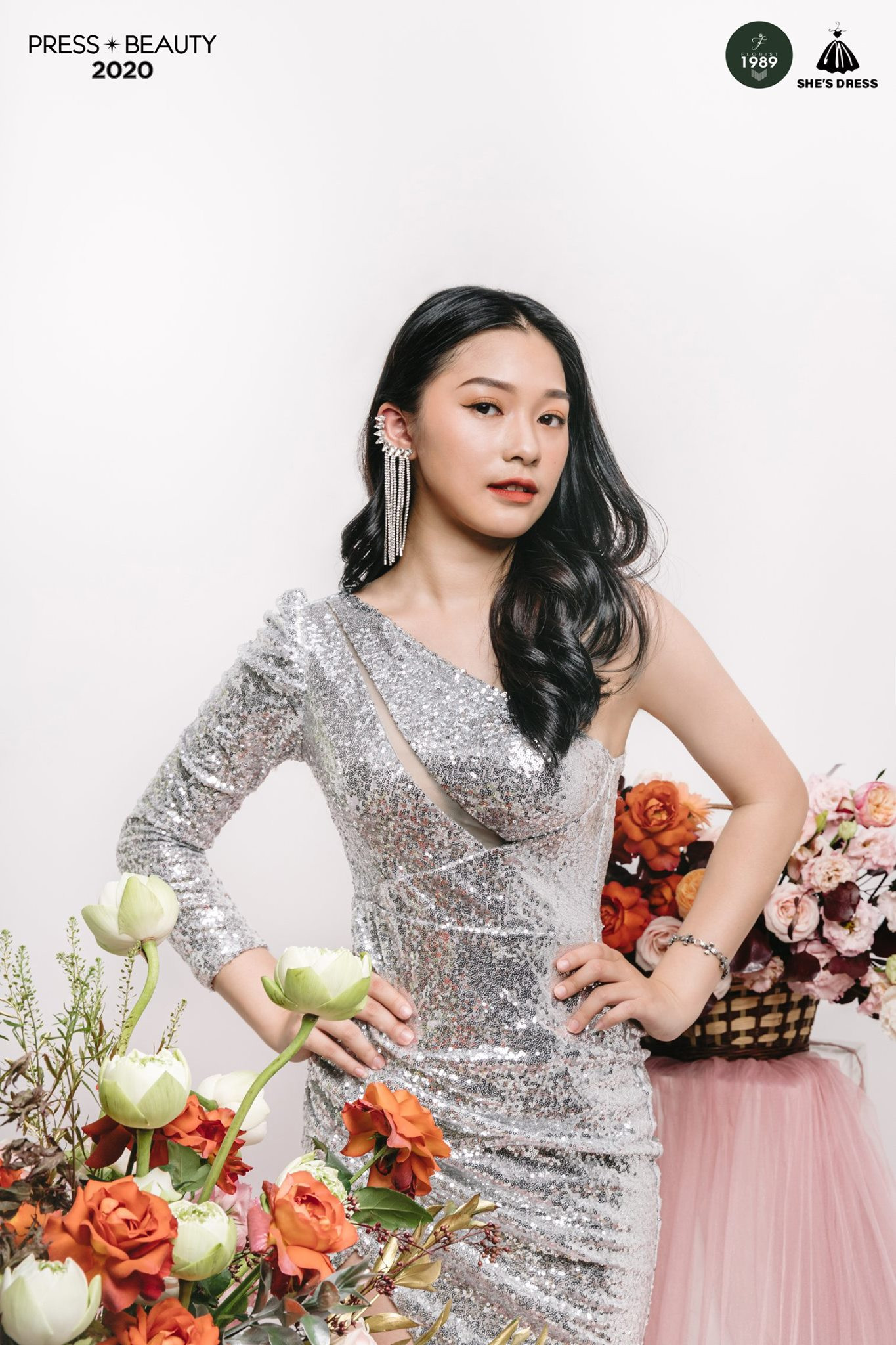 Nhan sắc quyến rũ của Top 10 Hoa khôi trường báo ảnh 10