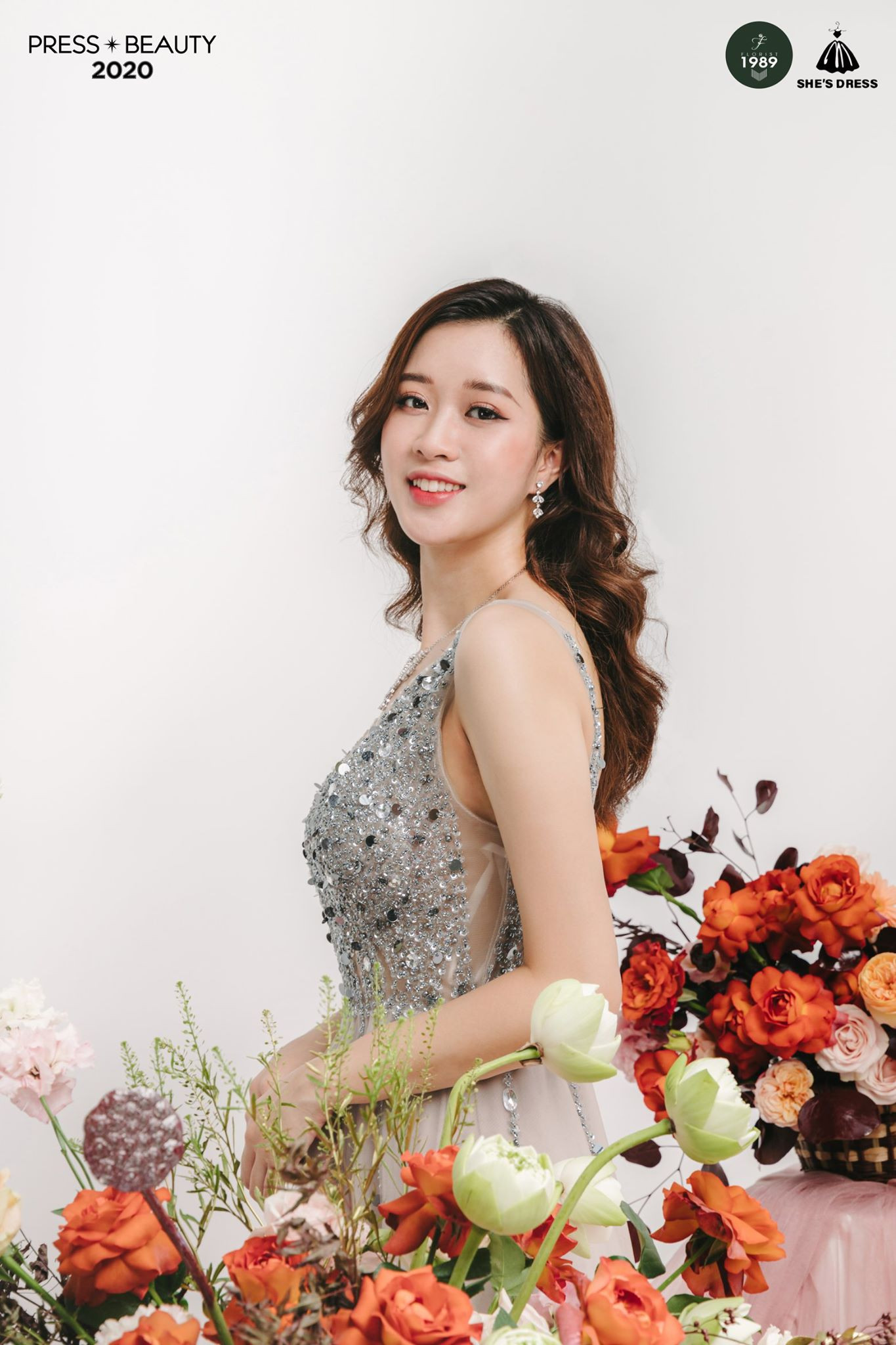 Nhan sắc quyến rũ của Top 10 Hoa khôi trường báo ảnh 1