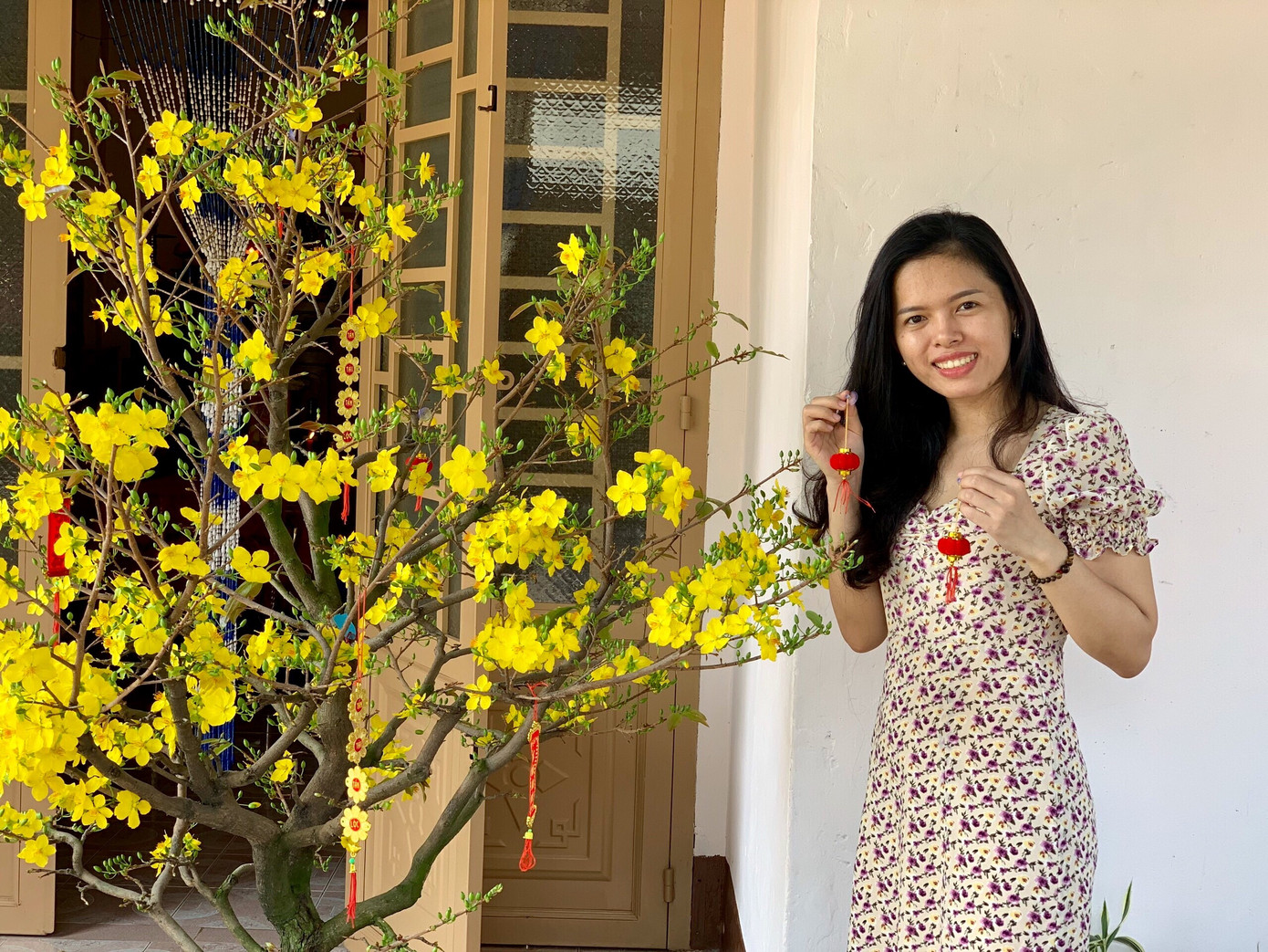 Cô Hồng đưa ra nhiều lời khuyên giúp teen "gỡ rối" trước khi trở lại học tập chính thức. Ảnh: NVCC Teen TP.HCM trở lại trường từ thứ Hai 1/3: Không đeo khẩu trang sẽ bị trừ điểm thi đua! ảnh 5