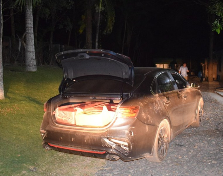 Bình Phước bắt giữ gần 1 tấn pháo lậu, tài xế bỏ xe tháo chạy ảnh 1