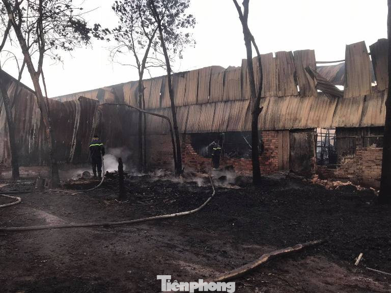 ‘Bà hoả’ bao trùm hàng loạt công ty ở Bình Dương ảnh 4