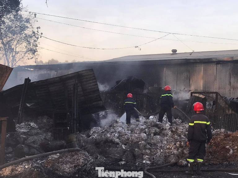 ‘Bà hoả’ bao trùm hàng loạt công ty ở Bình Dương ảnh 1
