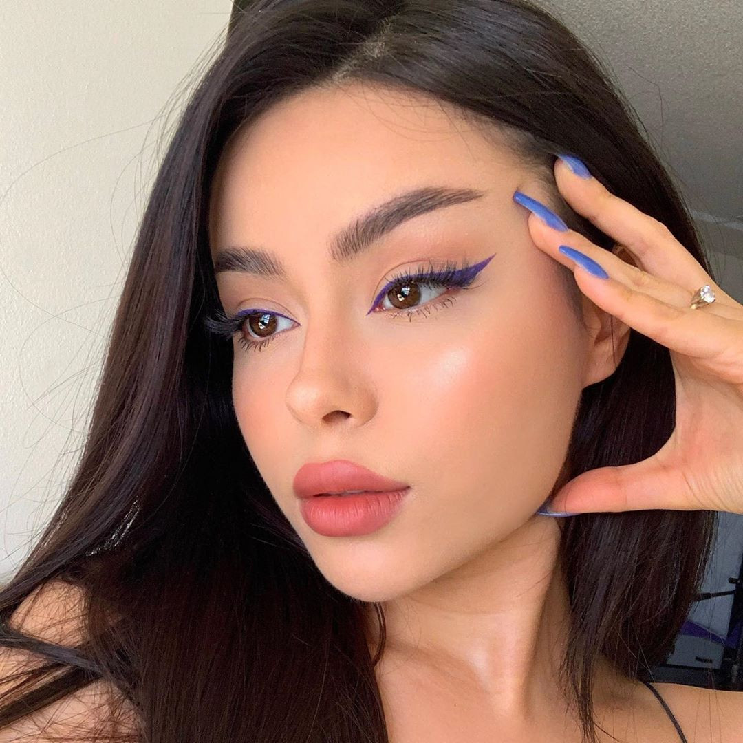 Cô gái gốc Việt trổ tài trang điểm giống Jennie và Lisa nhóm BlackPink ảnh 12