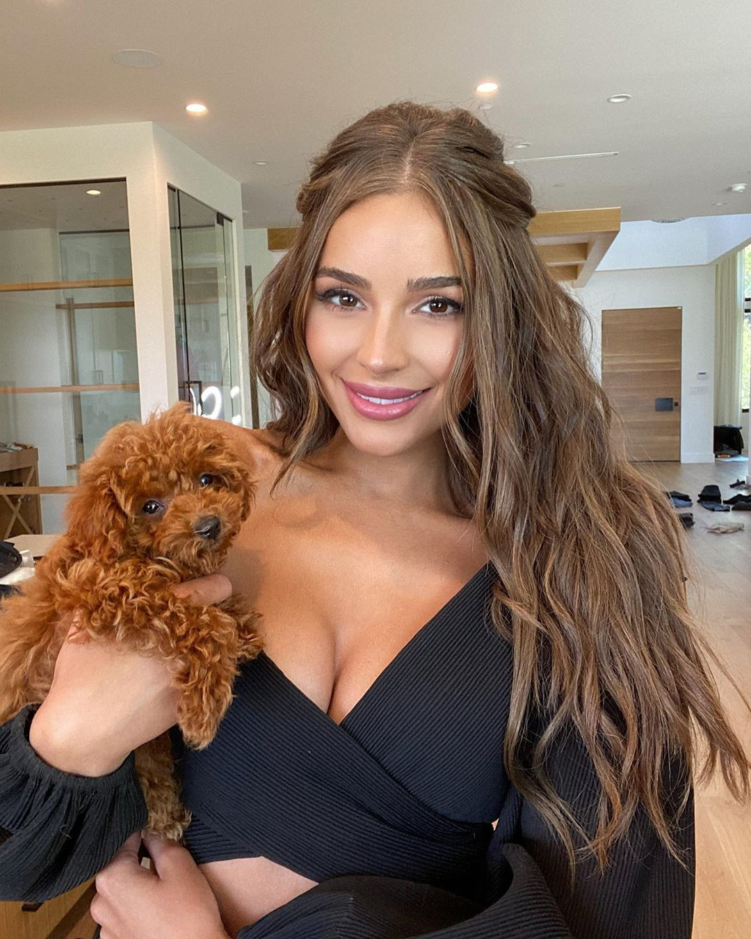 Ngắm đường cong thanh xuân rực lửa của Hoa hậu Hoàn vũ Olivia Culpo ảnh 16