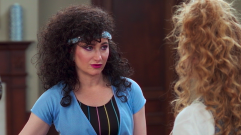 “WandaVision” tập 5: Scarlet Witch hóa phản diện, fan “xoắn não” với loạt tình tiết bất ngờ ảnh 4