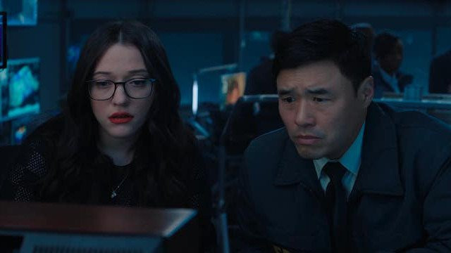 “WandaVision” tập 4: Phong cách “bom tấn” trở lại, fan hết hồn vì phim ngày càng đen tối ảnh 3