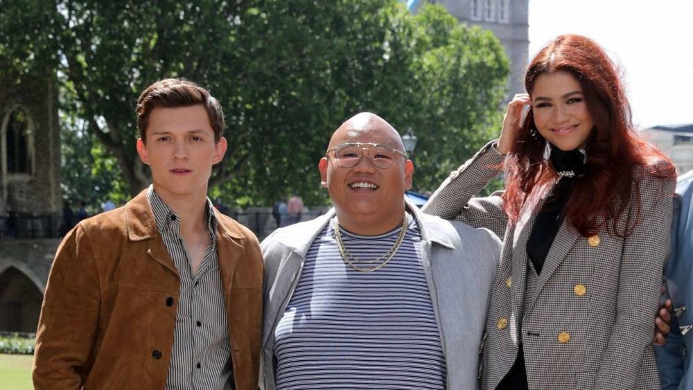 Bộ 3 diễn viên Tom Holland, Jacob Batalon và Zendaya. Nguồn: PopStar.one Dàn sao “Spider-Man 3” đồng loạt công bố tên phim nhưng khán giả vẫn quyết định gọi bằng tên khác ảnh 1