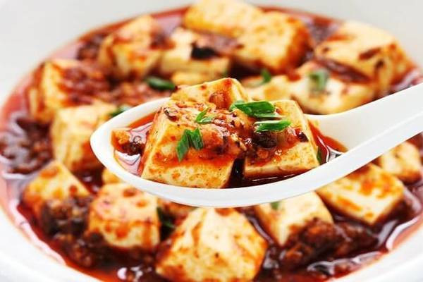 Tiếp tục tăng người cách ly, thông tin 'đặc biệt' về các loại vắc xin Việt Nam đang mua ảnh 3