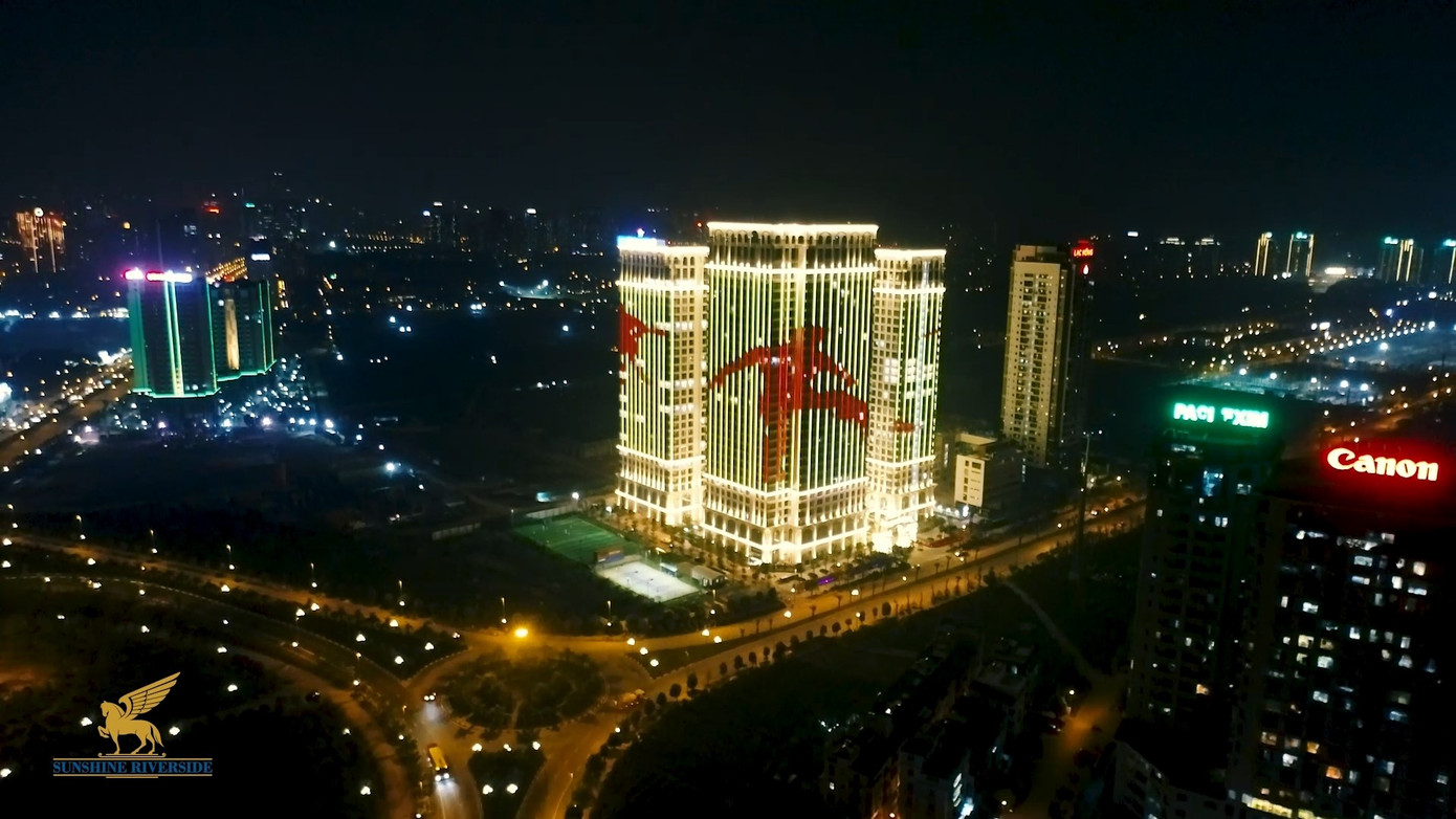 Việt Nam vô địch, hàng loạt tòa nhà 'nhuộm đỏ' quốc kỳ cả đêm ảnh 3