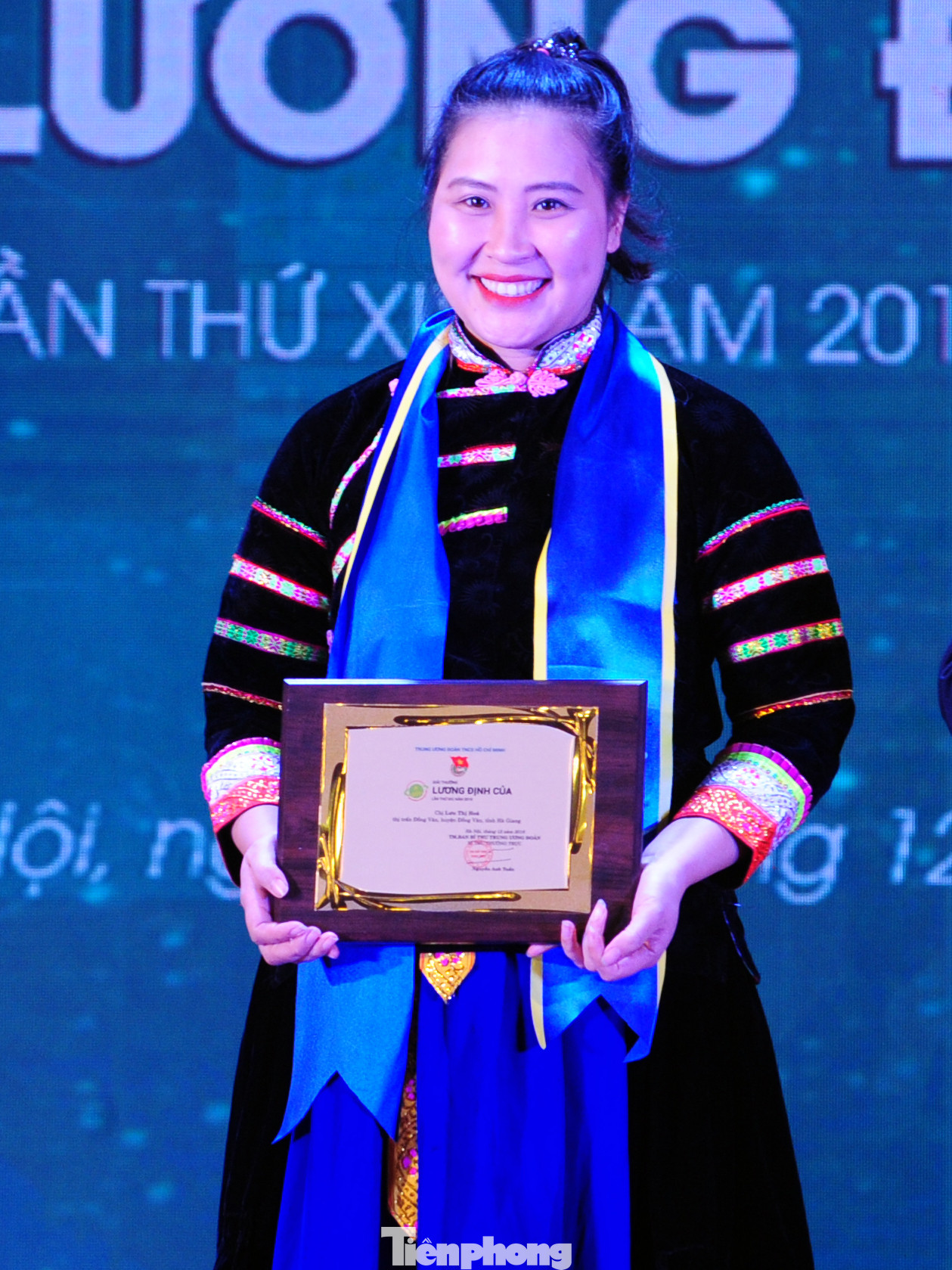 Người đẹp Cao nguyên đá được trao giải thưởng Lương Định Của ảnh 5
