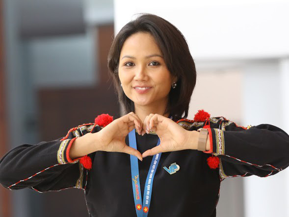 Tân Chủ tịch Ủy ban Trung ương Hội LHTN Việt Nam ra mắt thanh niên Thủ đô ảnh 5