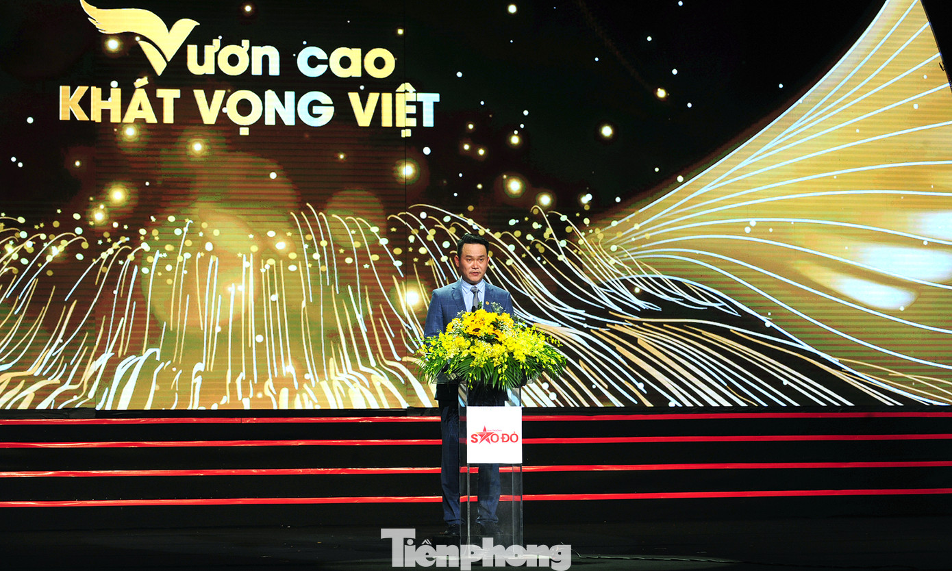 Bất ngờ xuất hiện doanh nhân trẻ Sao Đỏ thứ 11 ảnh 2