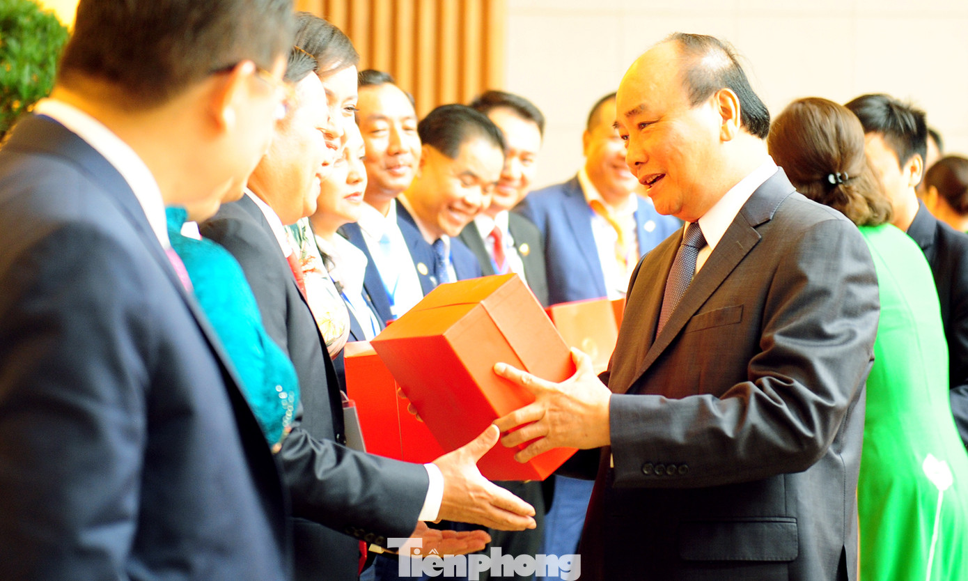 Thủ tướng Nguyễn Xuân Phúc gặp mặt doanh nhân trẻ Việt Nam ảnh 6