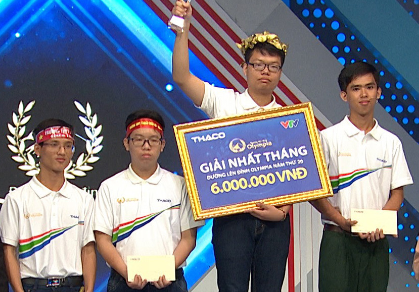 Bùi Toàn Thắng giành vòng nguyệt quế vào những phút chót của cuộc thi Bạn thi phát âm sai, nam sinh Hải Phòng soán ngôi đầu giành vé thi quý Olympia ảnh 1