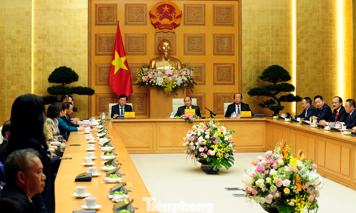 Thủ tướng Nguyễn Xuân Phúc gặp mặt doanh nhân trẻ Việt Nam ảnh 2