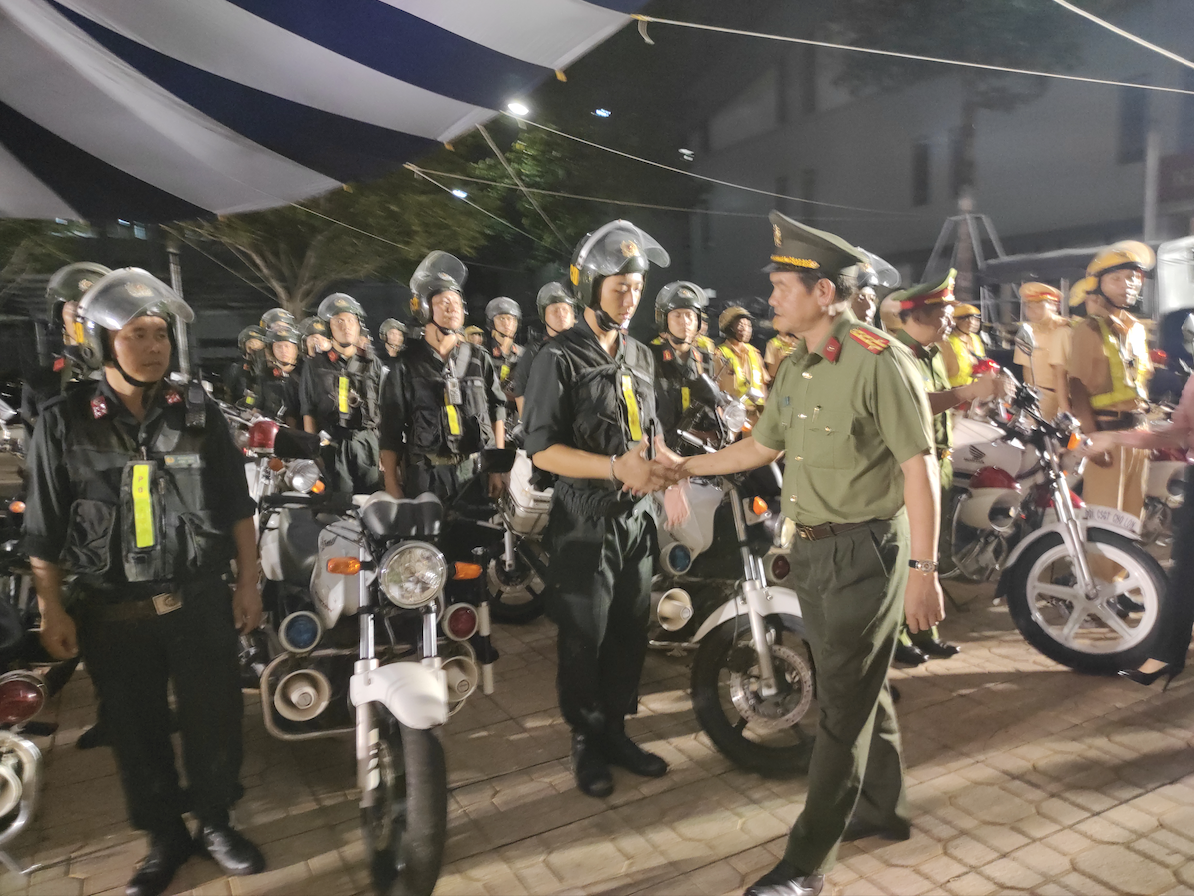 Công an TPHCM ra quân trấn áp tội phạm ảnh 2