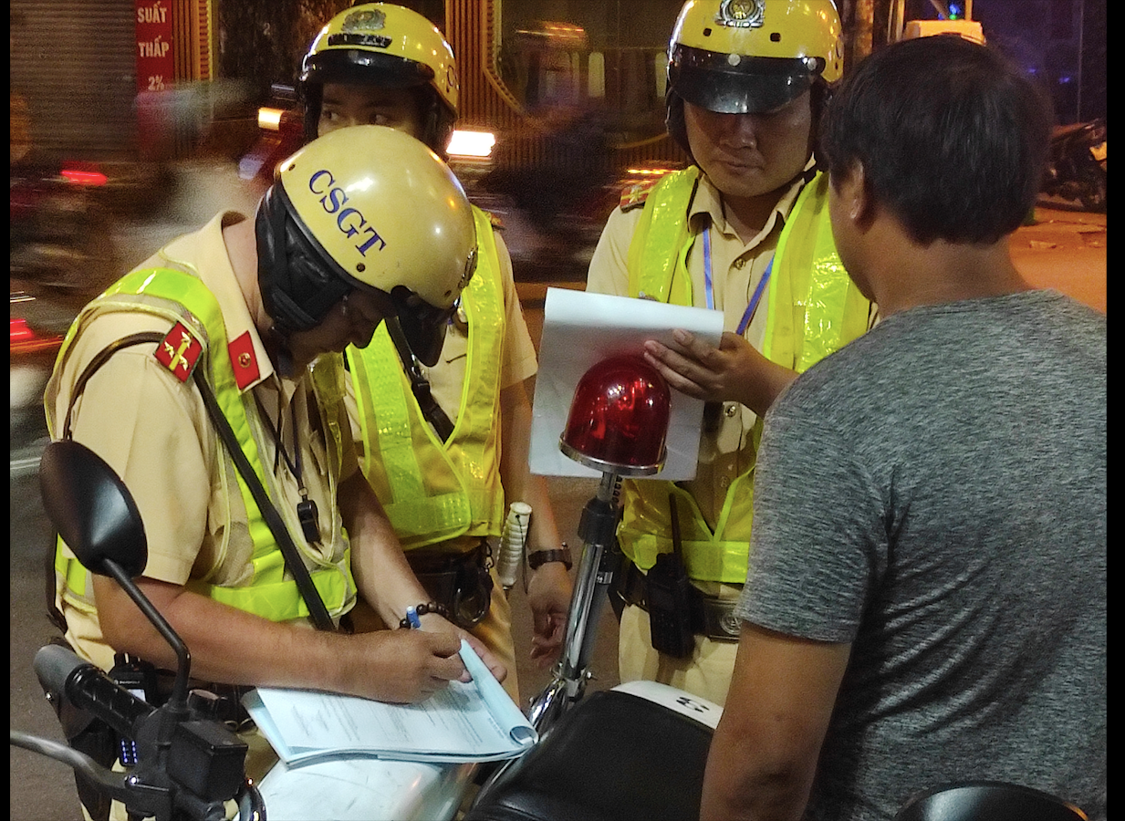 Công an TPHCM ra quân trấn áp tội phạm ảnh 5