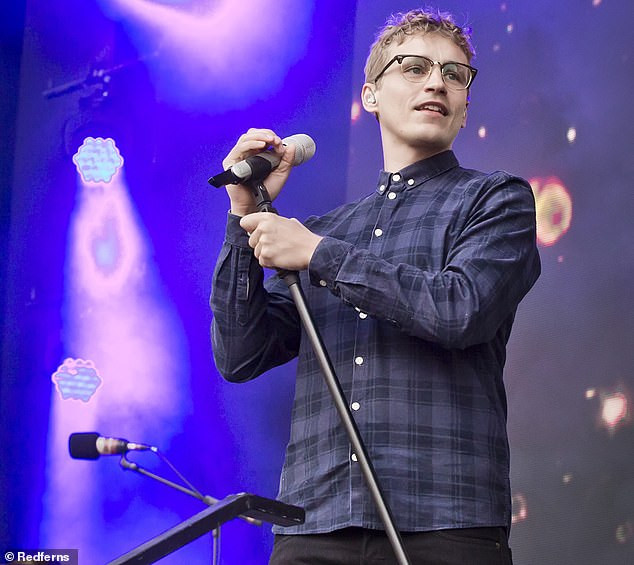 1.500 người tình nguyện tham gia đêm nhạc nghiên cứu về cách lây lan COVID-19 ảnh 6