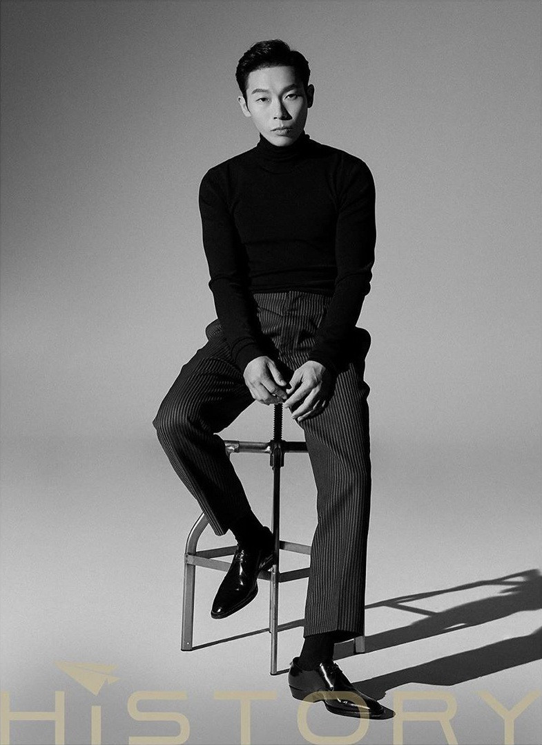 Hậu ly hôn Song Hye Kyo, Song Joong Ki điển trai 'hack tuổi', rộ tin yêu người mới ảnh 10