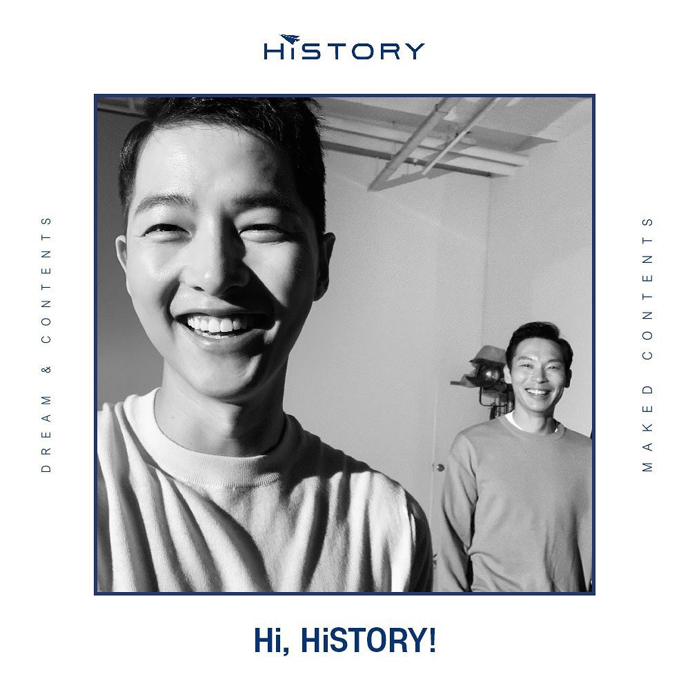 Hậu ly hôn Song Hye Kyo, Song Joong Ki điển trai 'hack tuổi', rộ tin yêu người mới ảnh 5