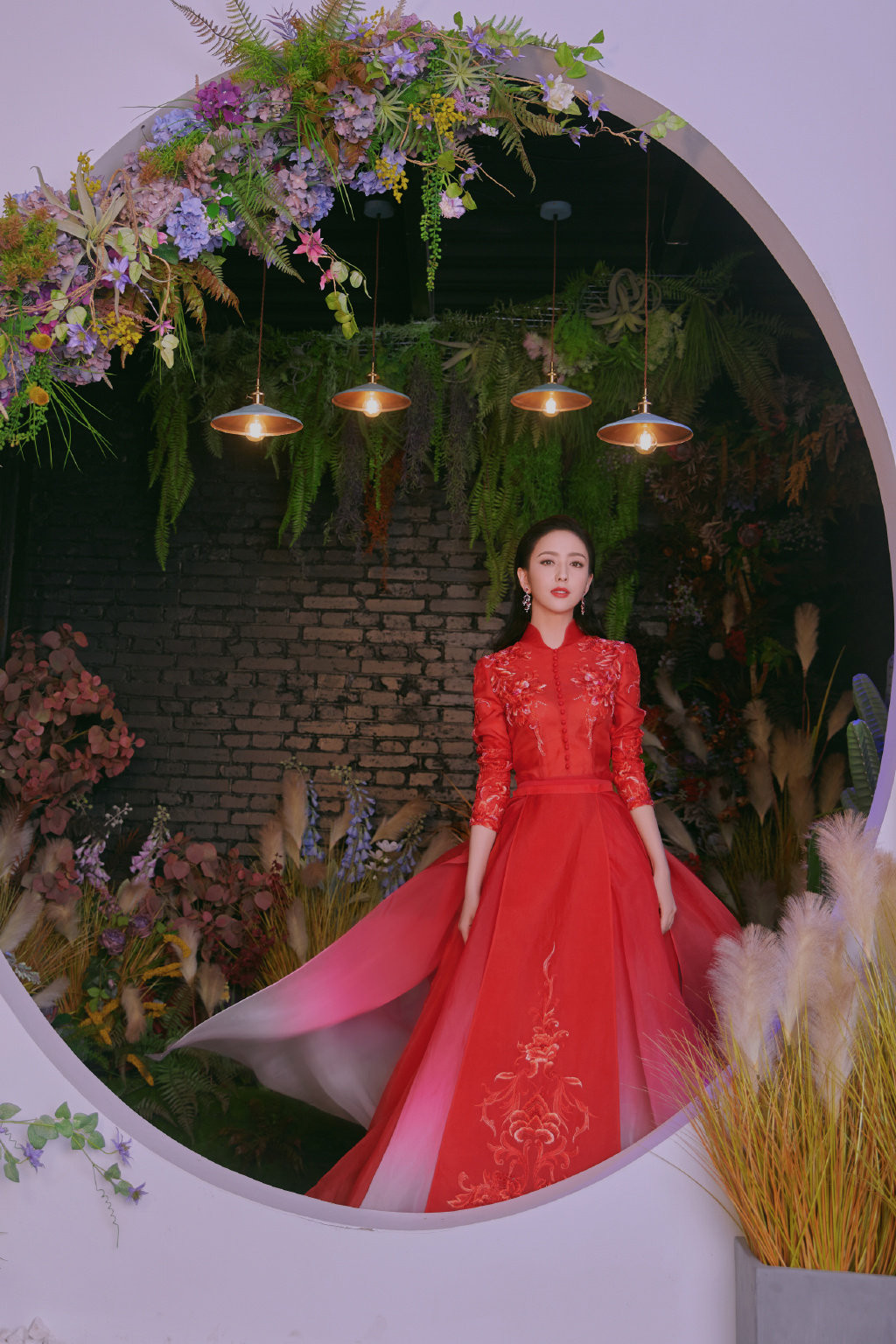 Mê mẩn màn múa đẹp say lòng của người đẹp Tân Cương Đồng Lệ Á ảnh 18