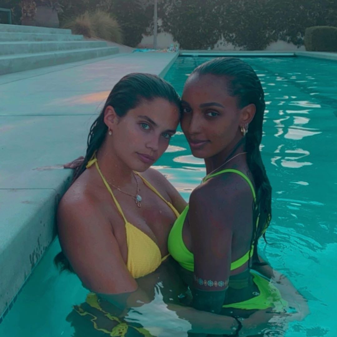 Thiên thần nội y Sara Sampaio khoe eo 'bánh mì' body đầy đặn hậu COVID ảnh 8