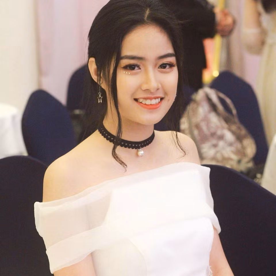 Cô gái 9x nổi tiếng vì giống người đẹp 'Vườn sao băng' Goo Hye Sun ảnh 15