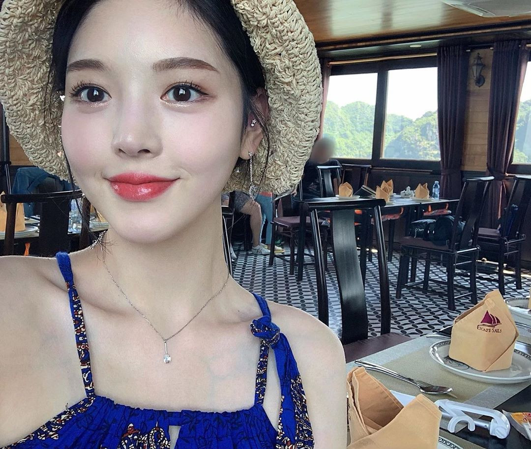 Được gọi là 'thực thần', cô gái ham ăn xứ Hàn vẫn rất xinh đẹp và thon thả ảnh 5