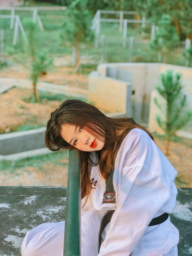 Nữ sinh có cái tên đẹp, vừa xinh vừa giỏi võ ảnh 1