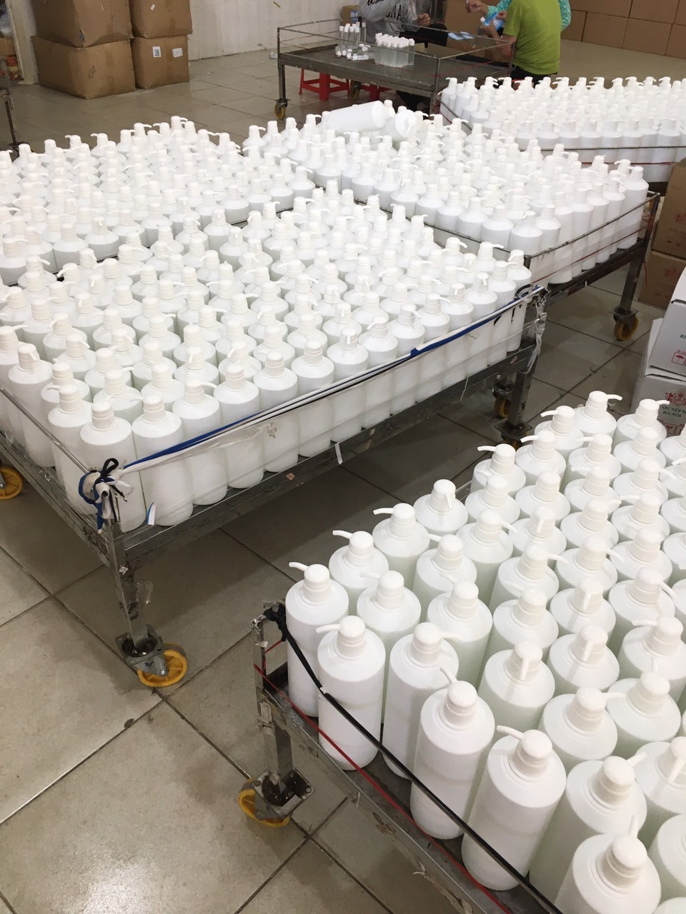 Doanh nghiệp bất an trước nguy cơ nước rửa tay khô diệt khuẩn có thể bị thu hồi ảnh 6