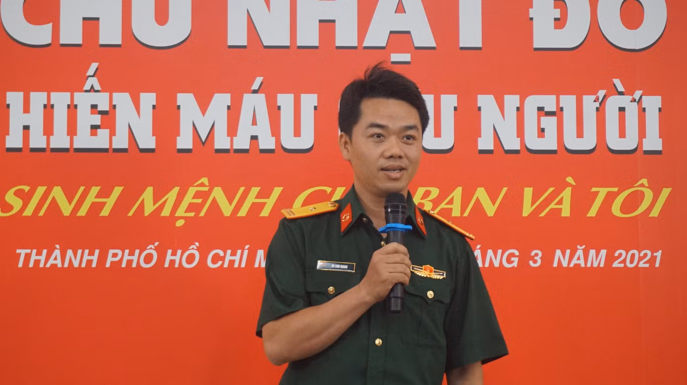 Bạn trẻ hào hứng tham gia hiến máu Chủ nhật Đỏ ảnh 5