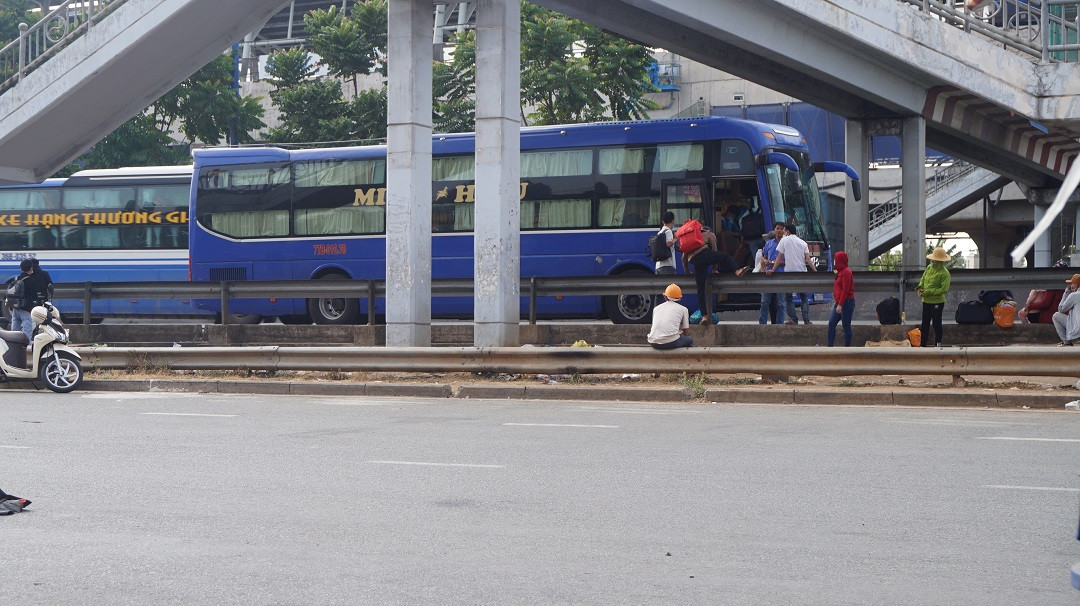 Vì sao bến xe 4.000 tỷ lại vắng như chùa bà đanh? ảnh 7