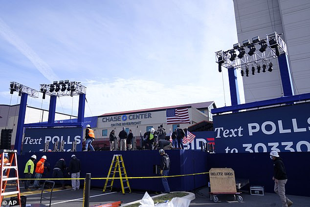 Hai ông Trump - Biden làm gì khi chờ kết quả bầu cử? ảnh 2