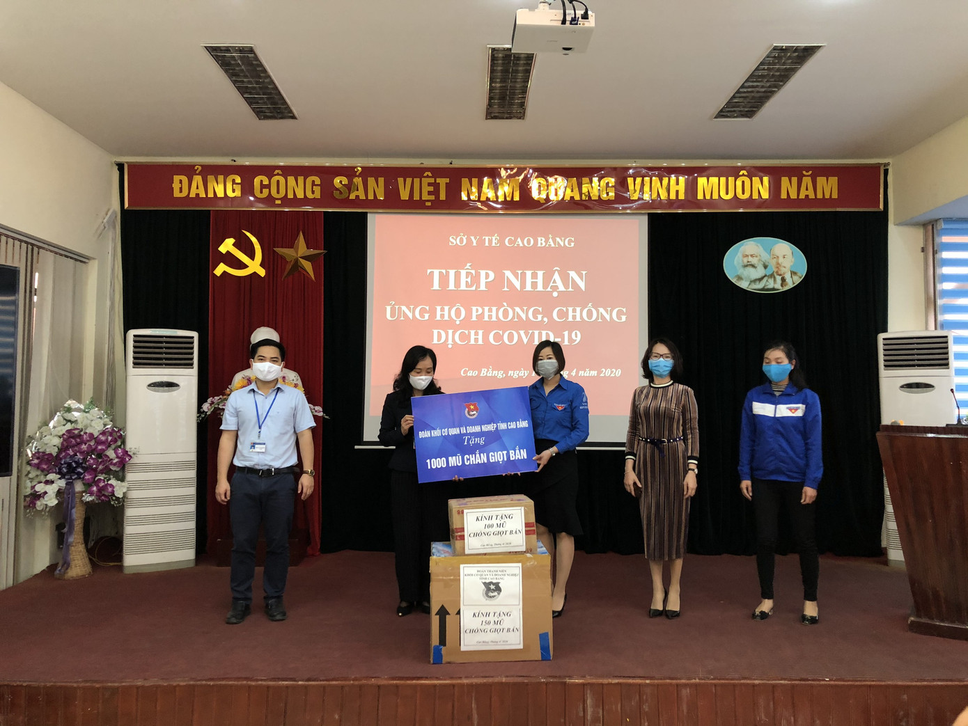  Tiếp sức biên cương chống dịch COVID–19 ảnh 3